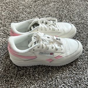 Reebok Club C shoes size 8